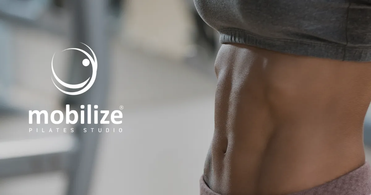 Descobrindo o porquê de ativar o abdômen em aulas de Pilates