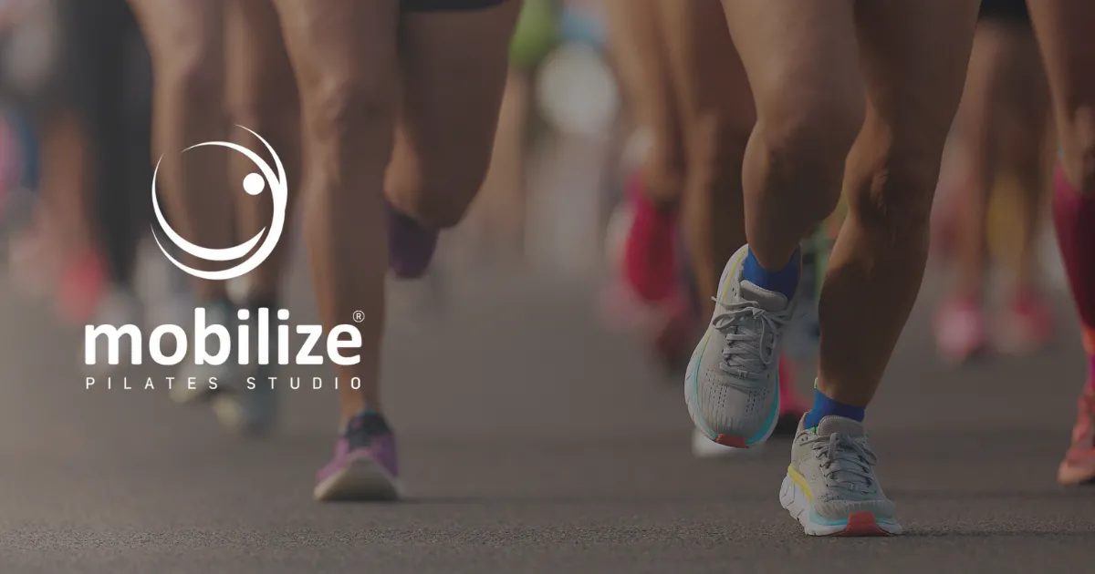 Descubra como o Pilates pode ajudar a aliviar a dor lombar em corredores